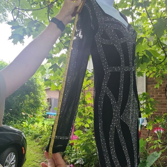 nwot Black with shiny crystals and mesh sleeves with adorned crystals, - Picture 13 of 14
